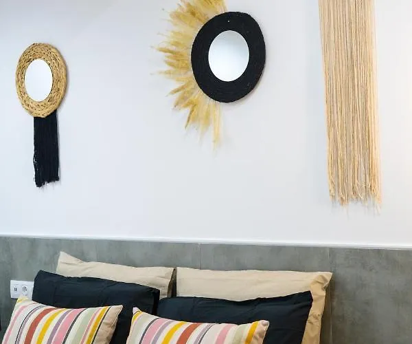 Mousiko شقة فاليراكي